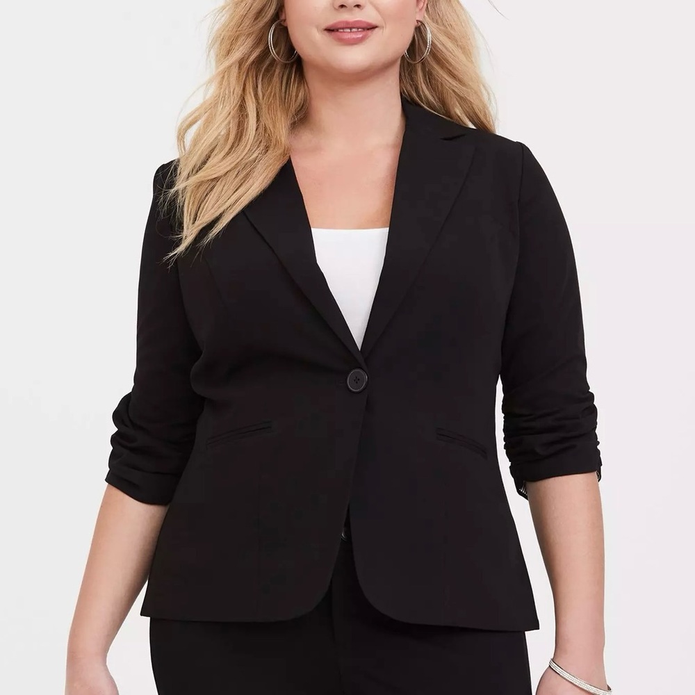 TORRID Black City Twill Classic Fit Plus Size Ruched Quarter Sleeve Blazer NEW